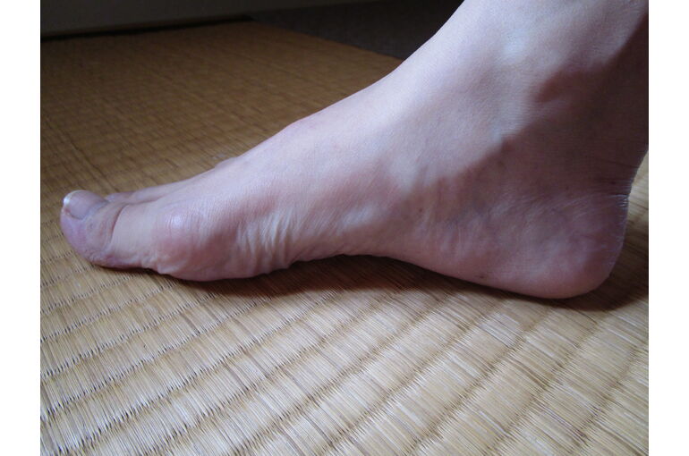 913746_l